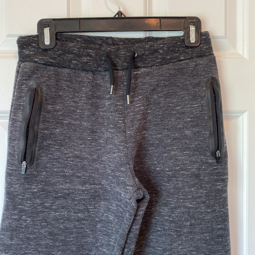 Capsule Boys Joggers Sweatpants - Large - Gray Heathered - Zipper Pockets - Picture 2 of 7